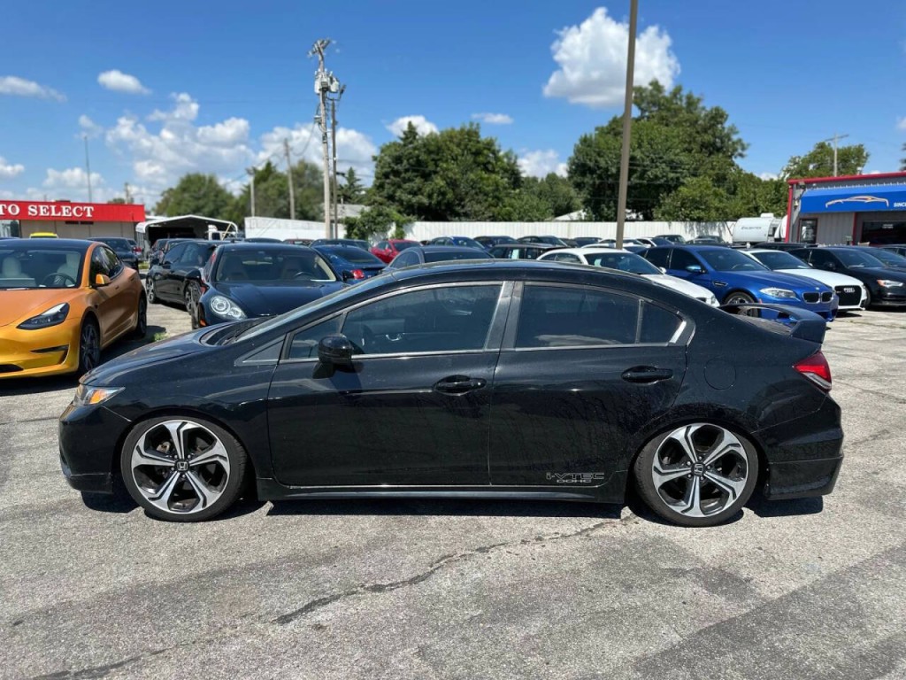 2015 Honda Civic Image 9