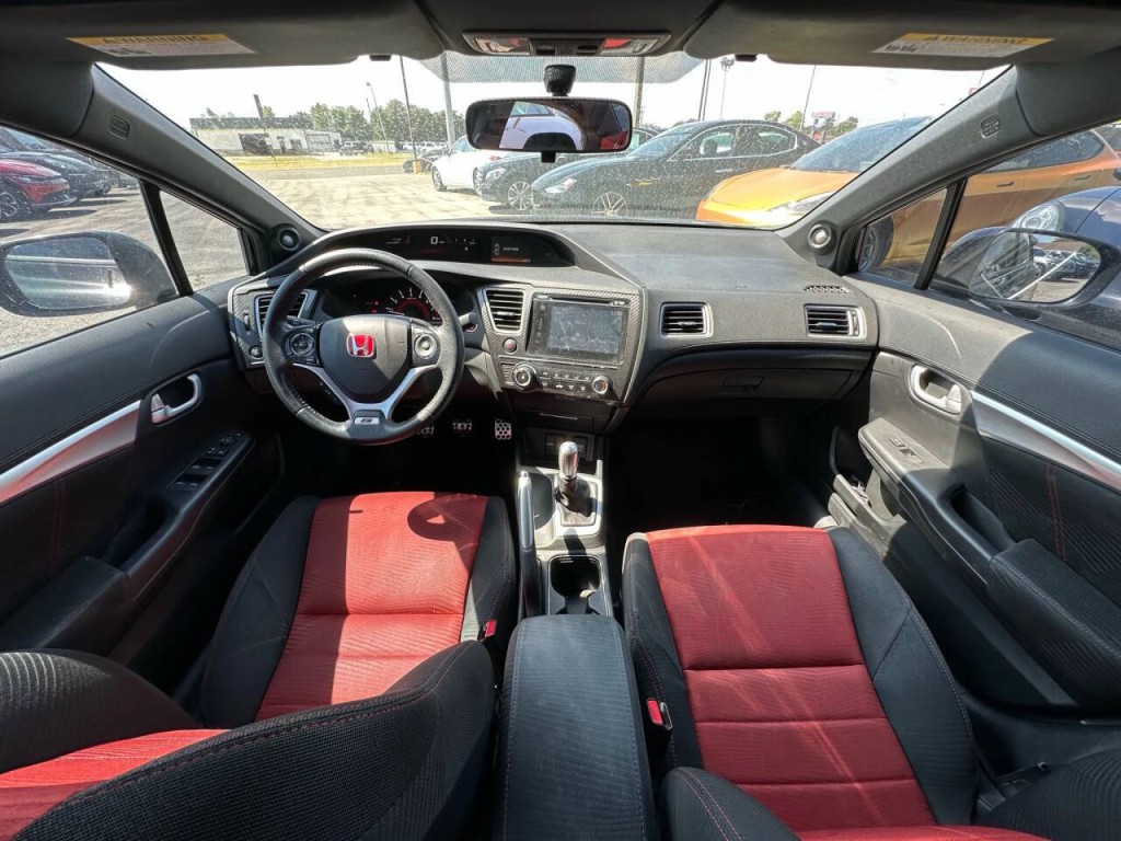 2015 Honda Civic Image 11