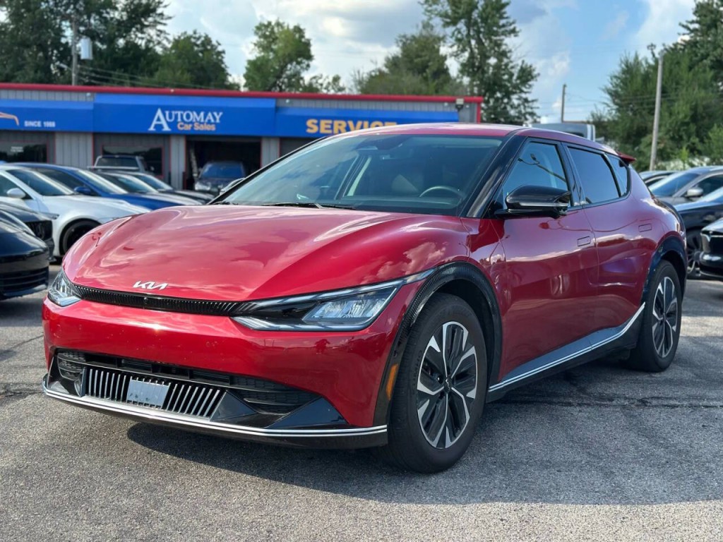 2023 Kia EV6 Image 1