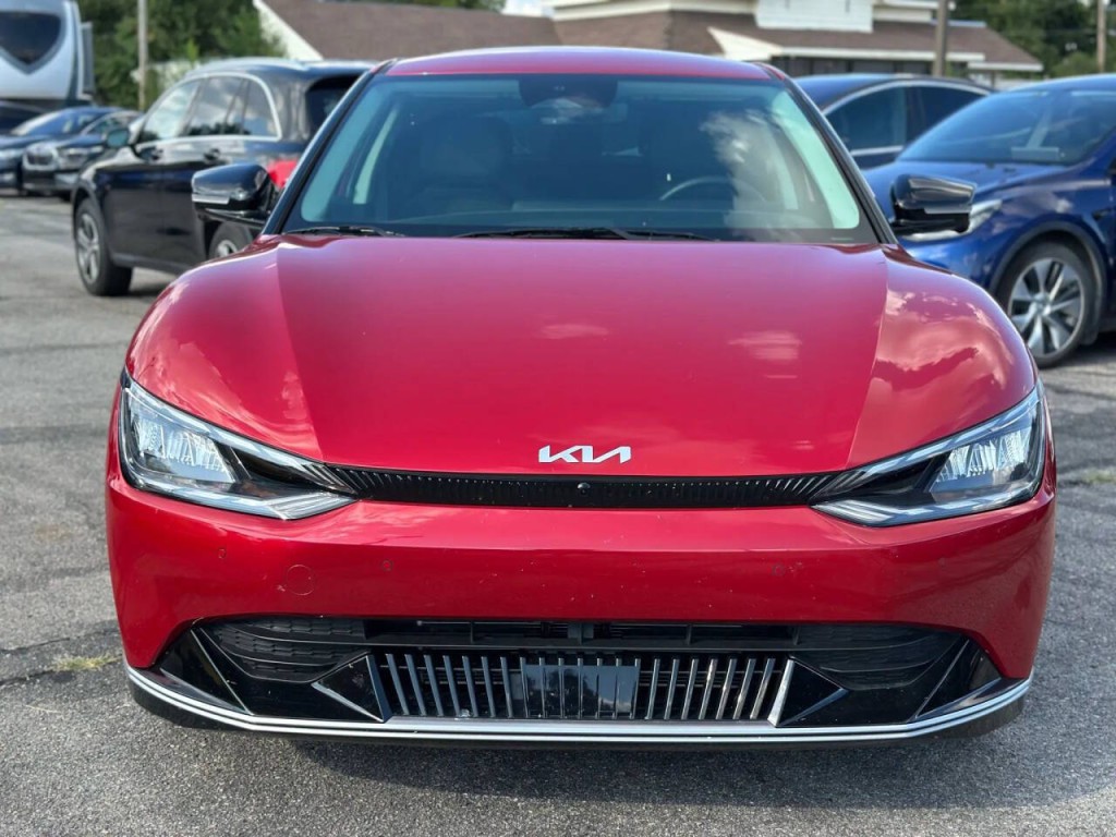 2023 Kia EV6 Image 3