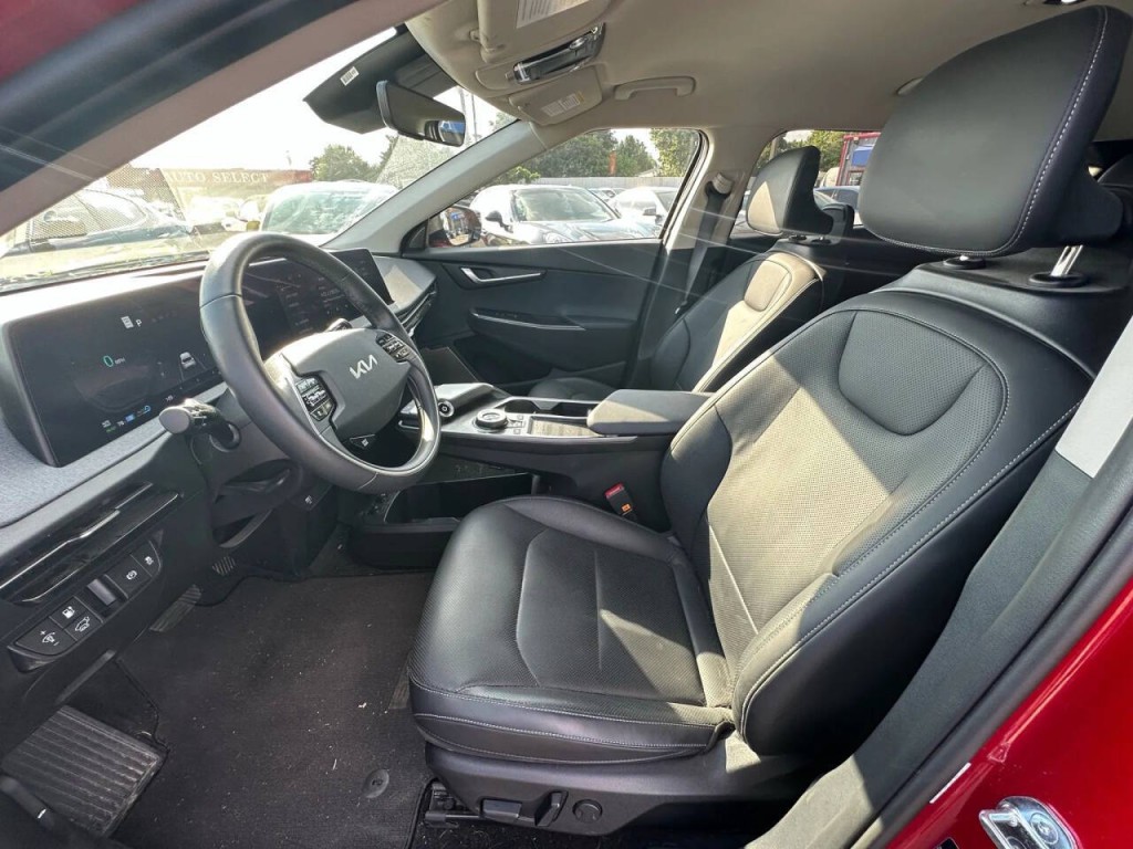 2023 Kia EV6 Image 10
