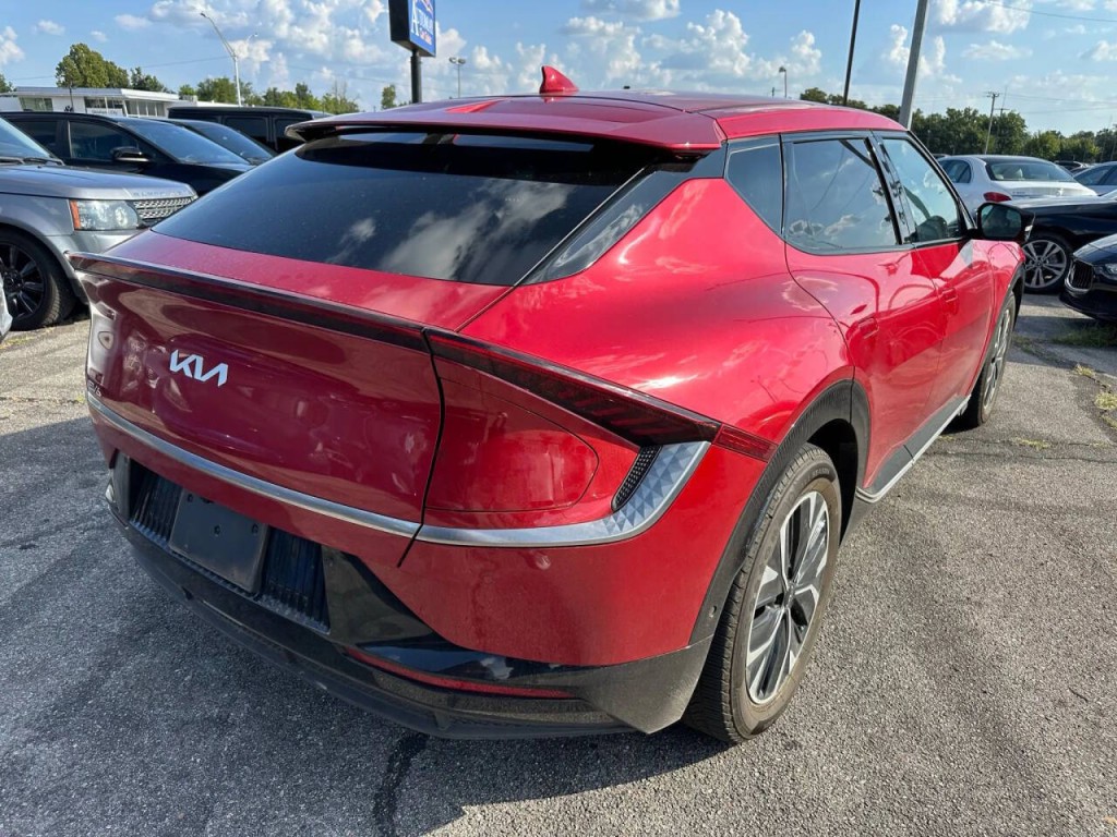 2023 Kia EV6 Image 23