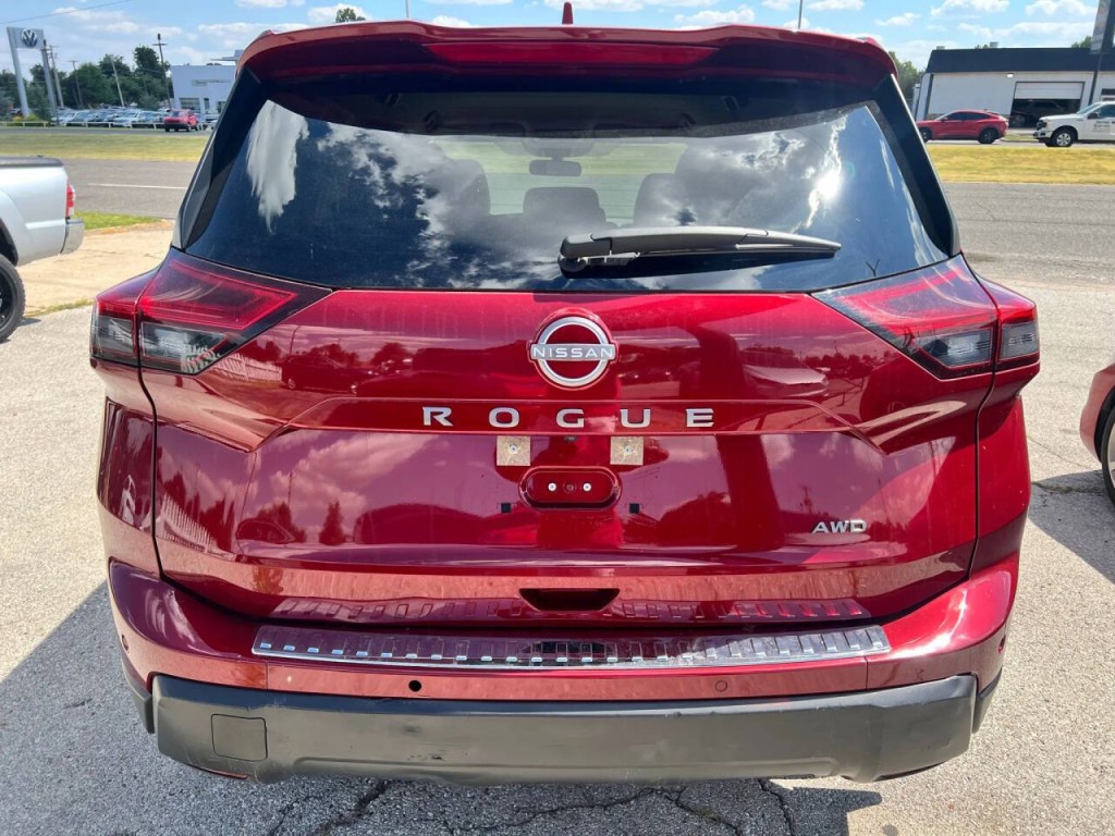 2025 Nissan Rogue Image 4