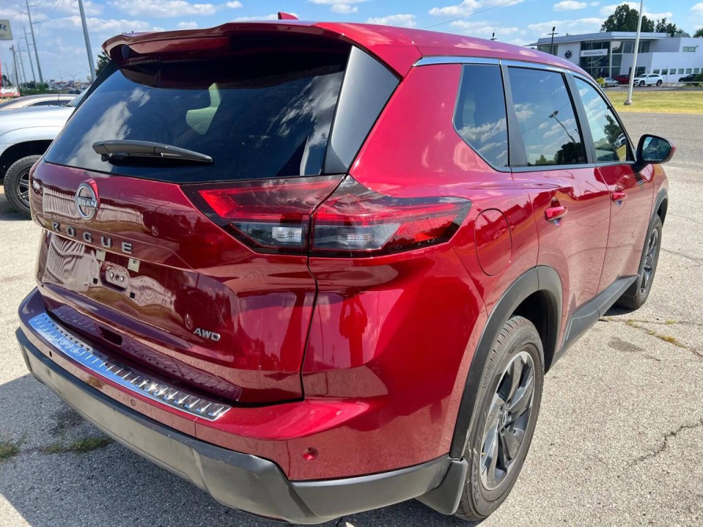 2025 Nissan Rogue Image 5