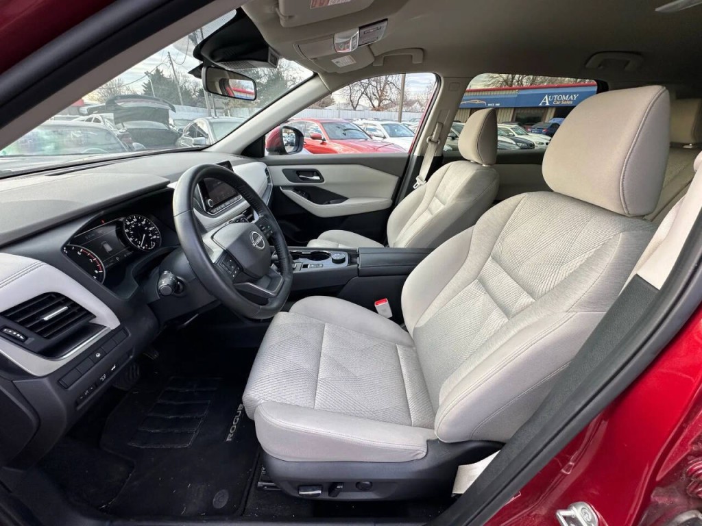 2025 Nissan Rogue Image 10