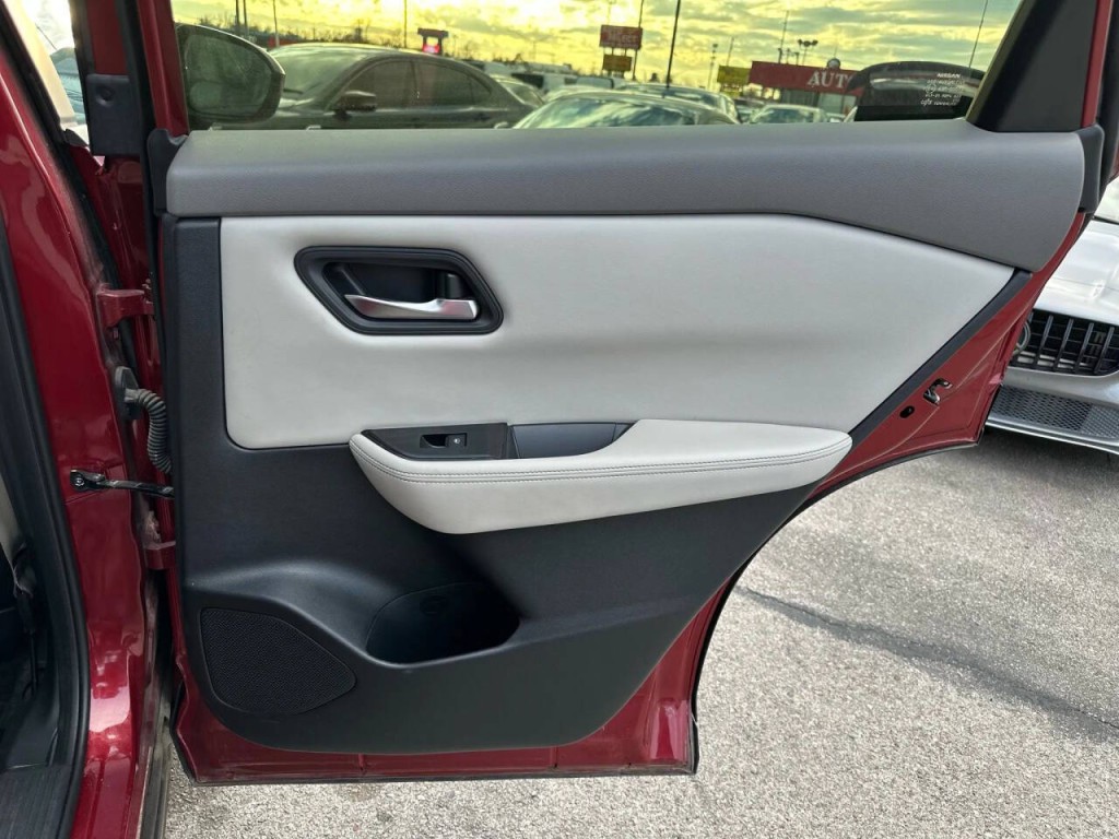 2025 Nissan Rogue Image 22