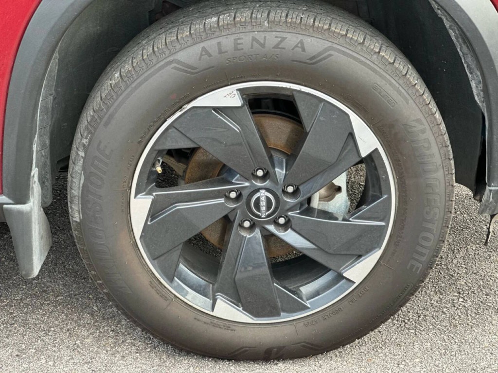 2025 Nissan Rogue Image 25