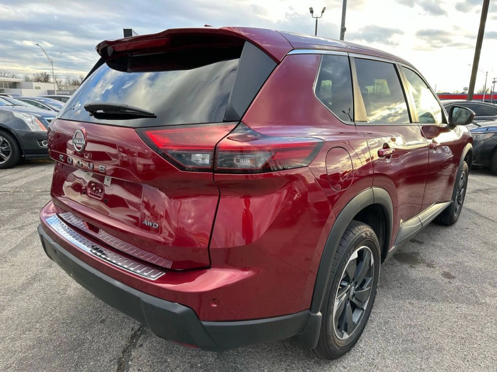 2025 Nissan Rogue Image 31