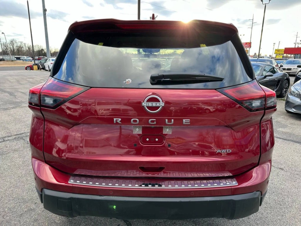 2025 Nissan Rogue Image 32
