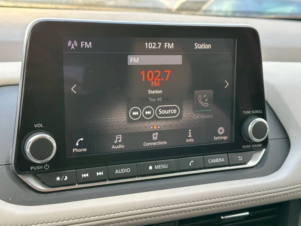 2025 Nissan Rogue Image 39