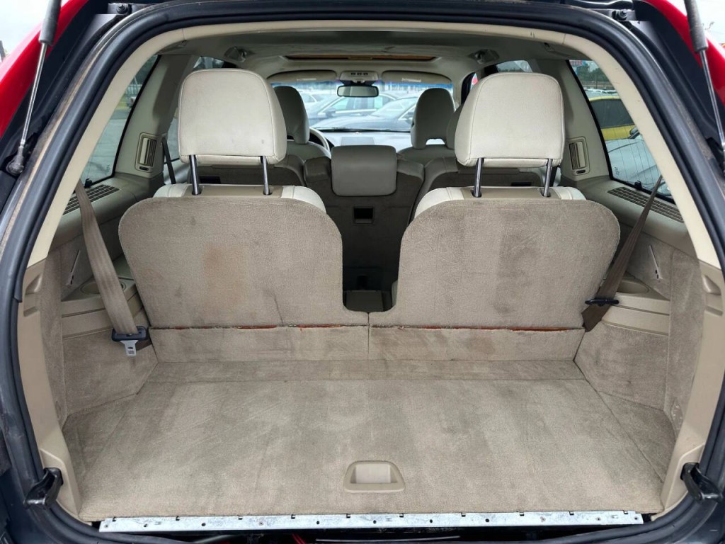 2011 Volvo XC90 Image 20