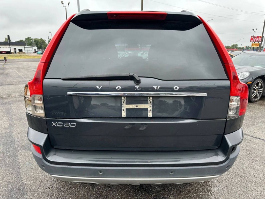 2011 Volvo XC90 Image 36