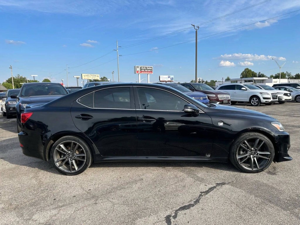 2013 Lexus IS 250 Image 31