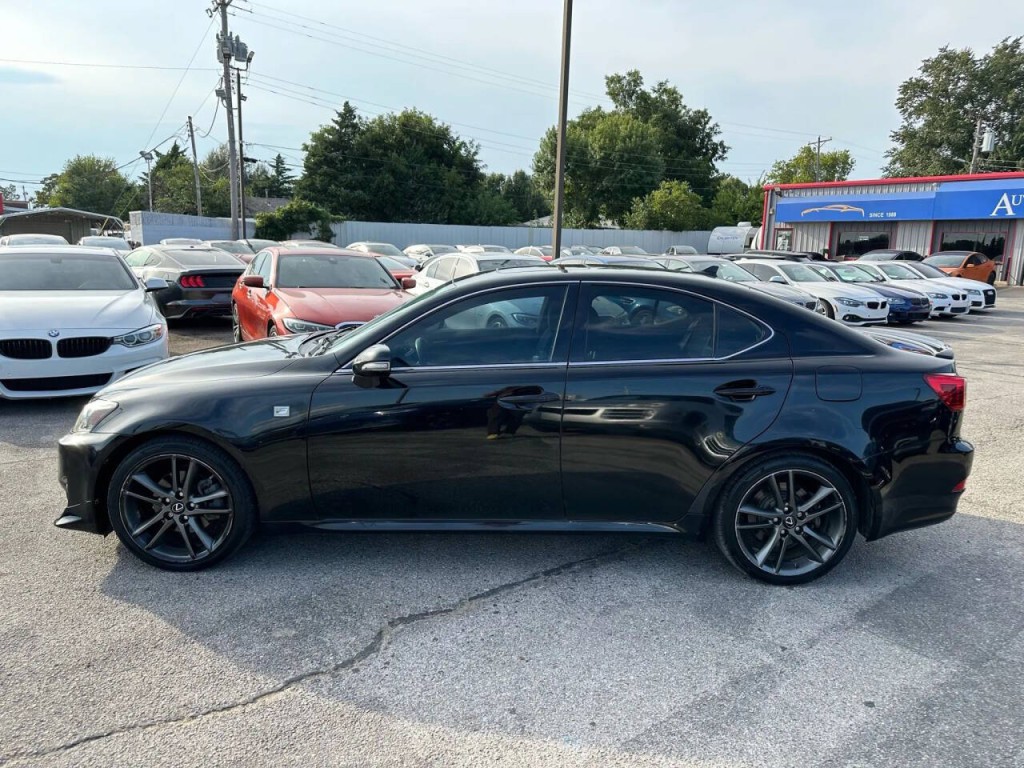 2013 Lexus IS 250 Image 35