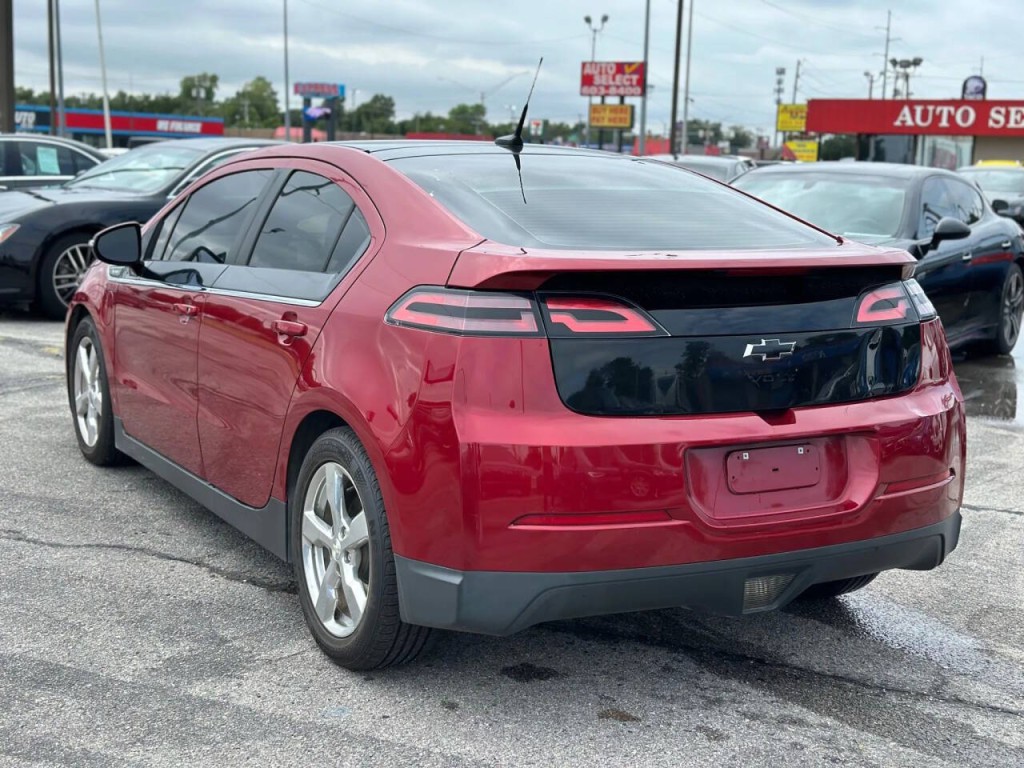 2011 Chevrolet Volt Image 9