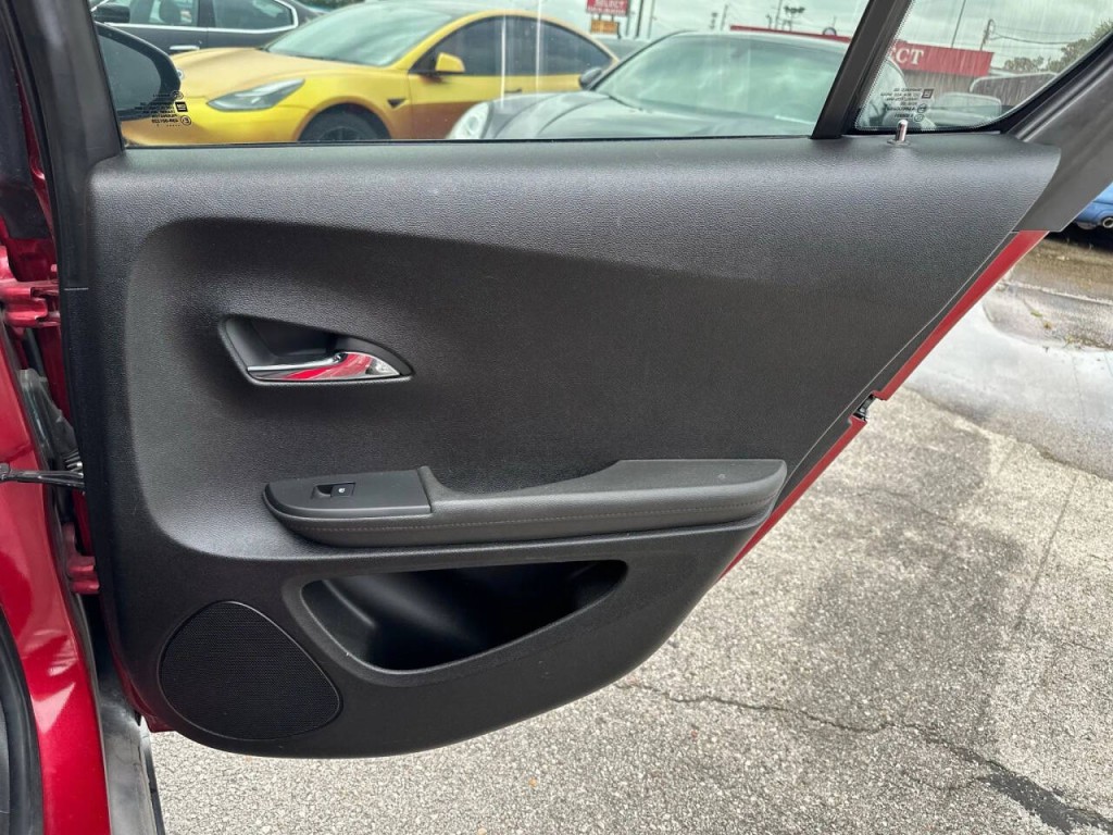 2011 Chevrolet Volt Image 22