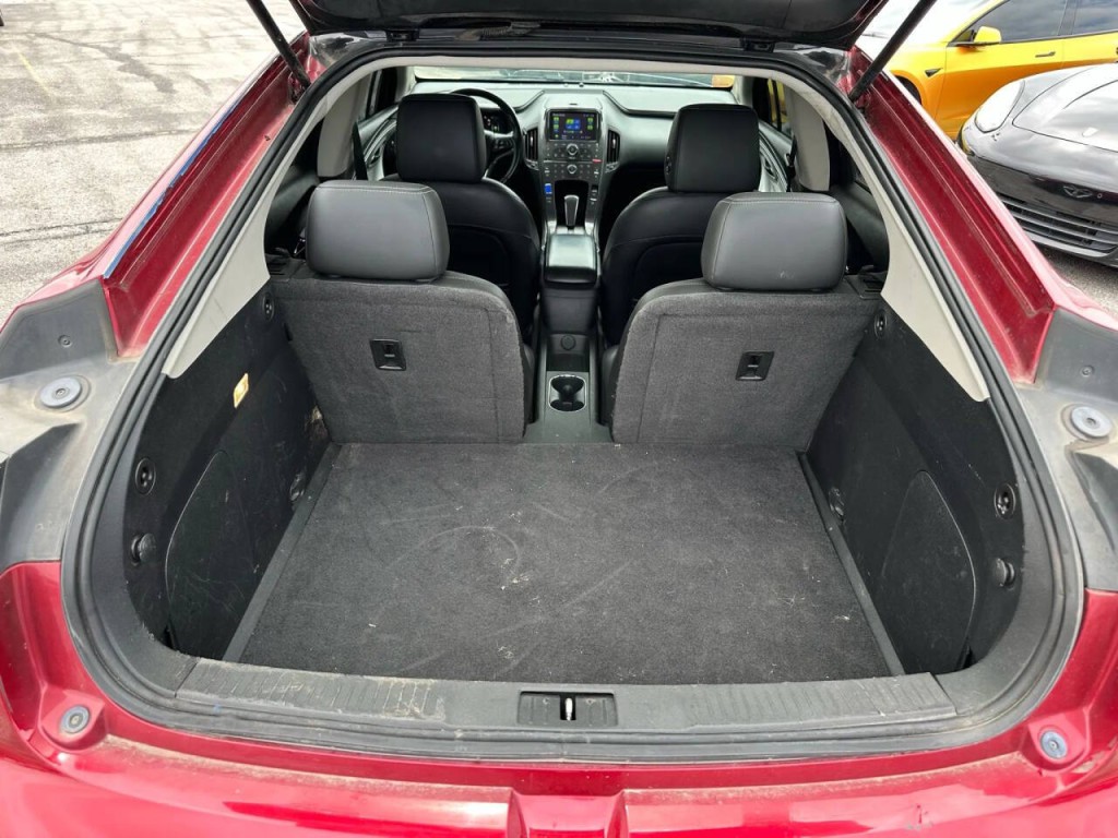 2011 Chevrolet Volt Image 23