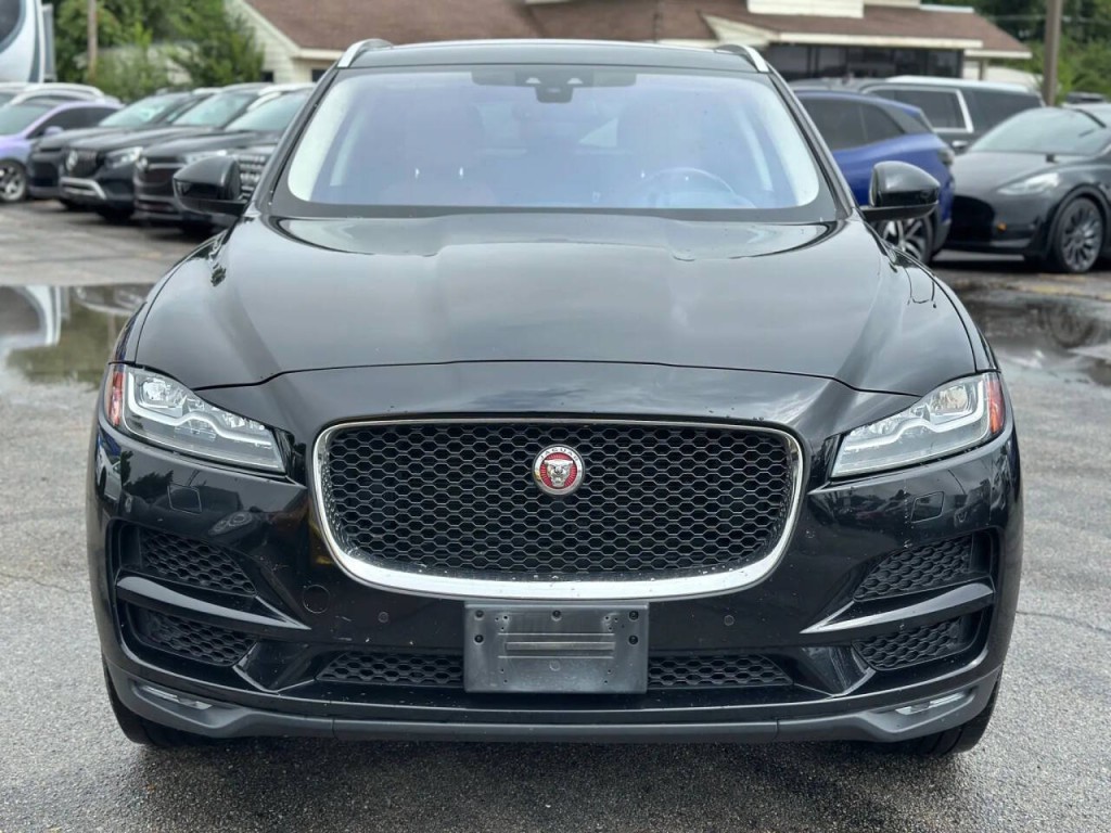 2018 Jaguar F-PACE Image 3