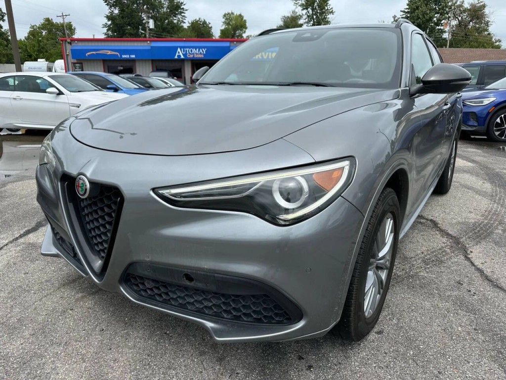 2020 Alfa Romeo Stelvio Image 28