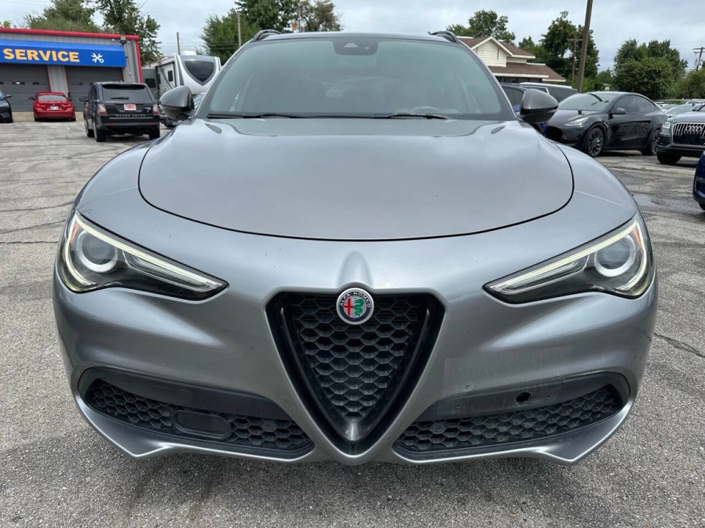 2020 Alfa Romeo Stelvio Image 29