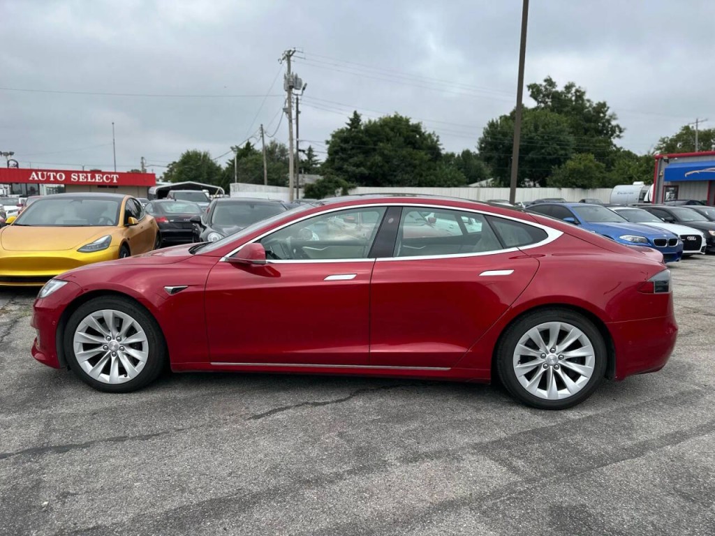 2017 Tesla Model S Image 9
