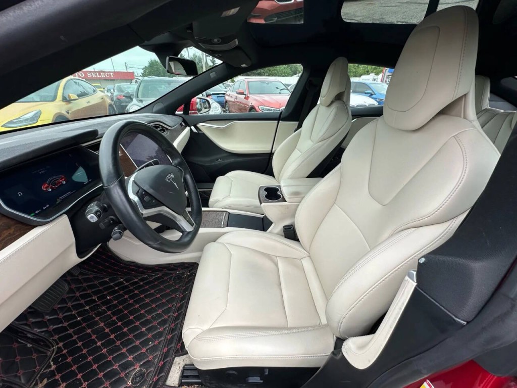 2017 Tesla Model S Image 10