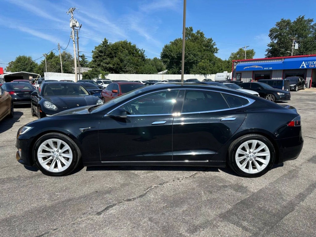 2018 Tesla Model S Image 36