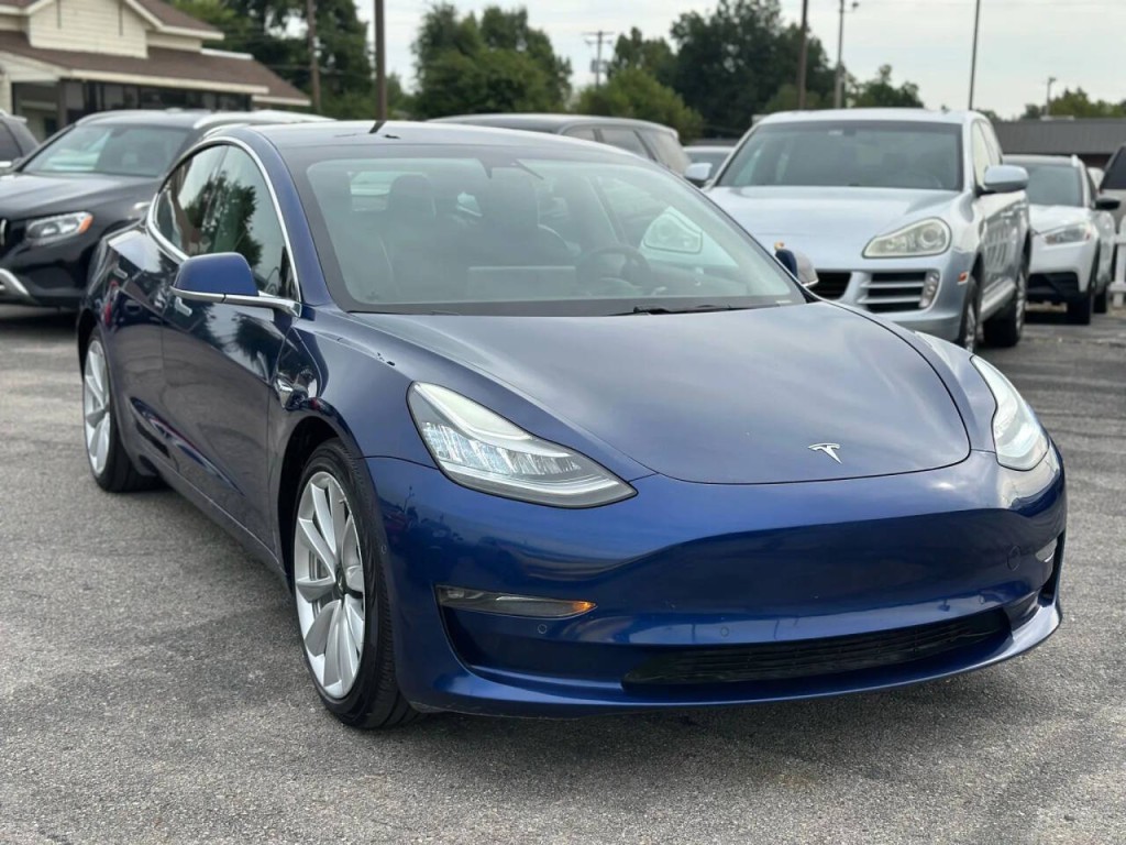 2020 Tesla Model 3 Image 5