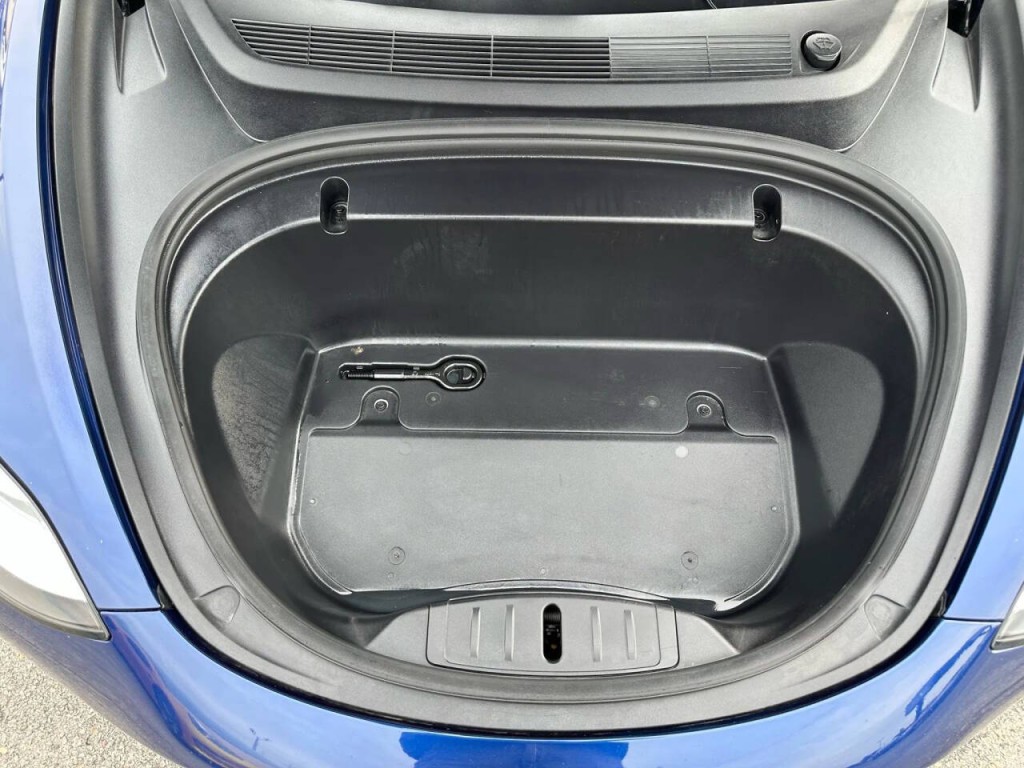 2020 Tesla Model 3 Image 20