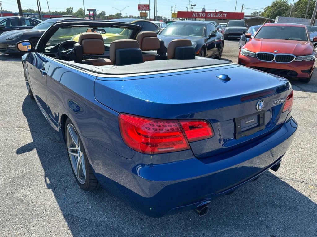 2011 BMW 3 Series Image 48