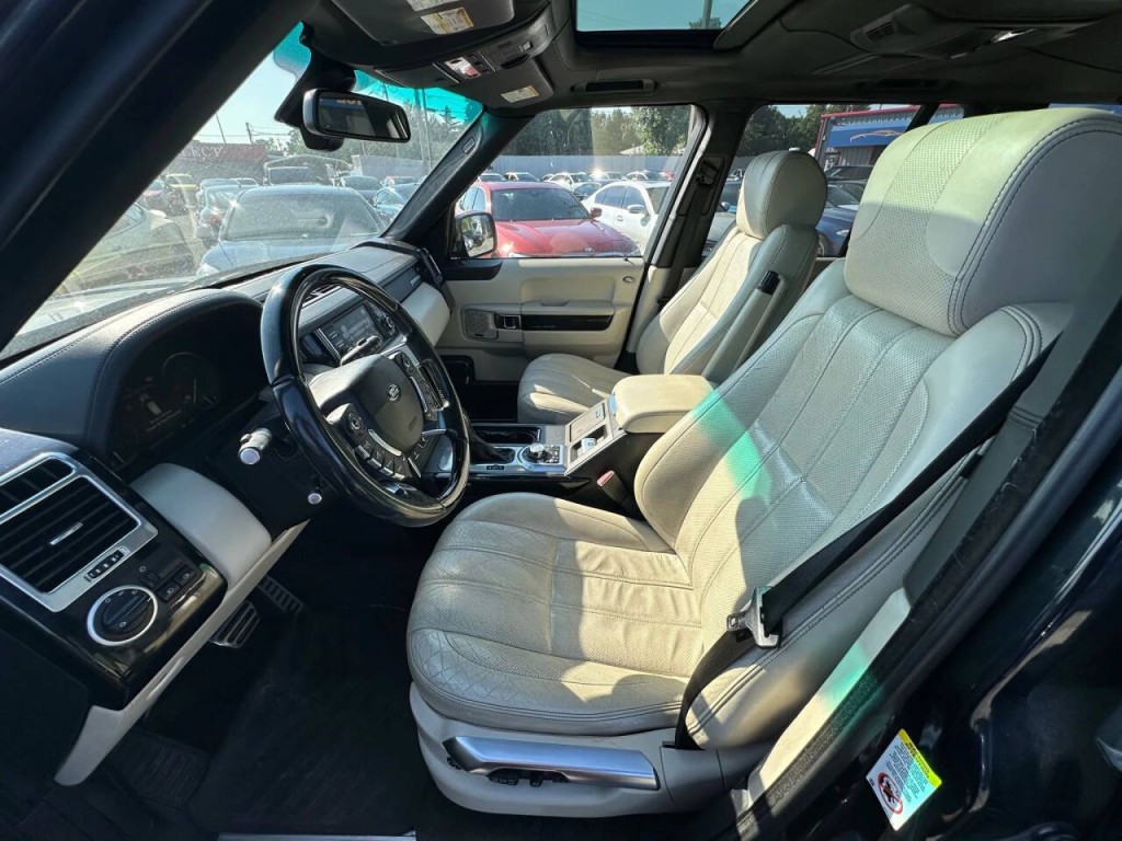 2012 Land Rover Range Rover Image 9