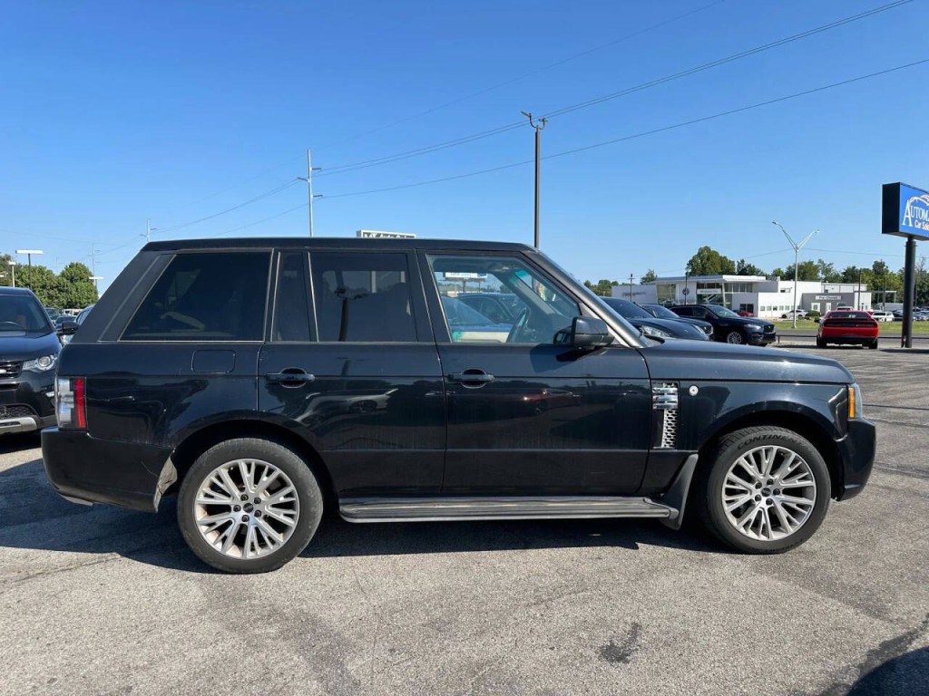 2012 Land Rover Range Rover Image 30
