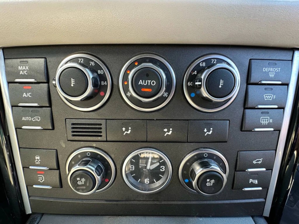 2012 Land Rover Range Rover Image 35