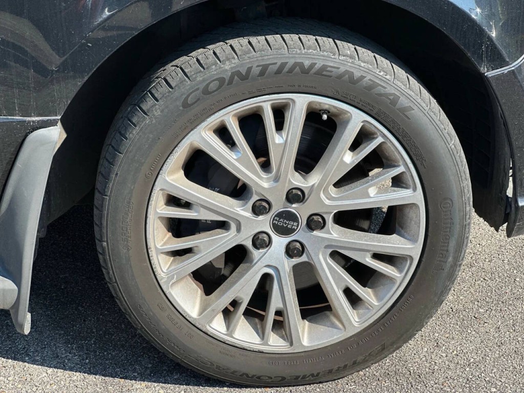 2012 Land Rover Range Rover Image 26