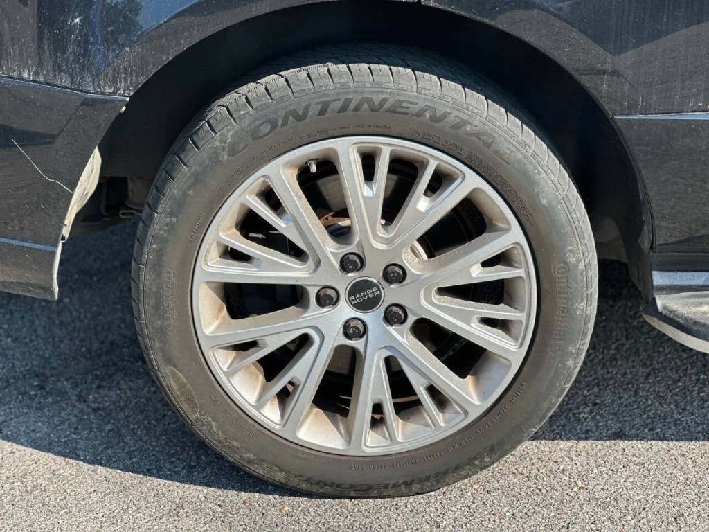 2012 Land Rover Range Rover Image 27