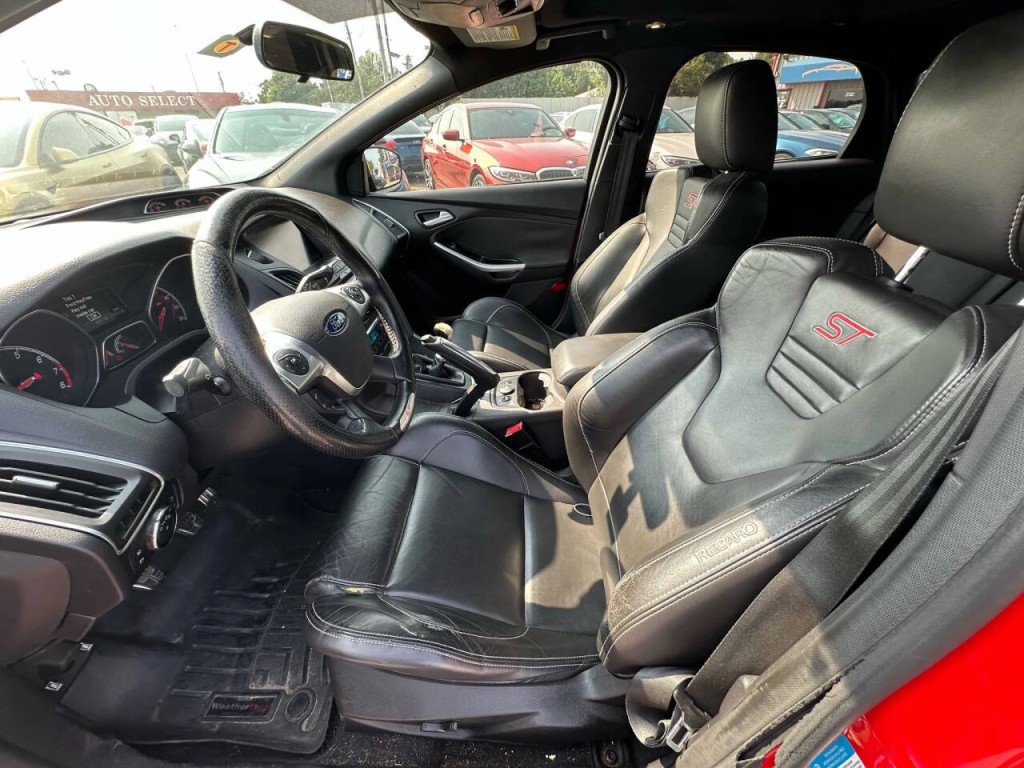2014 Ford Focus Image 10