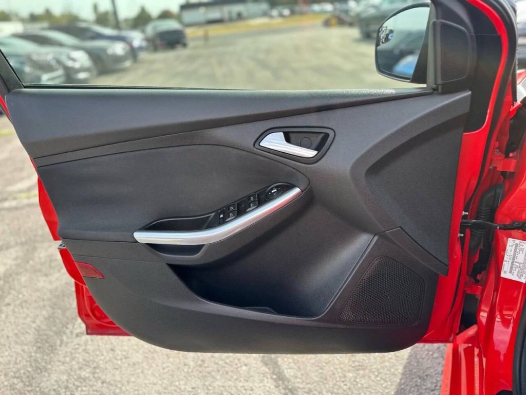 2014 Ford Focus Image 20