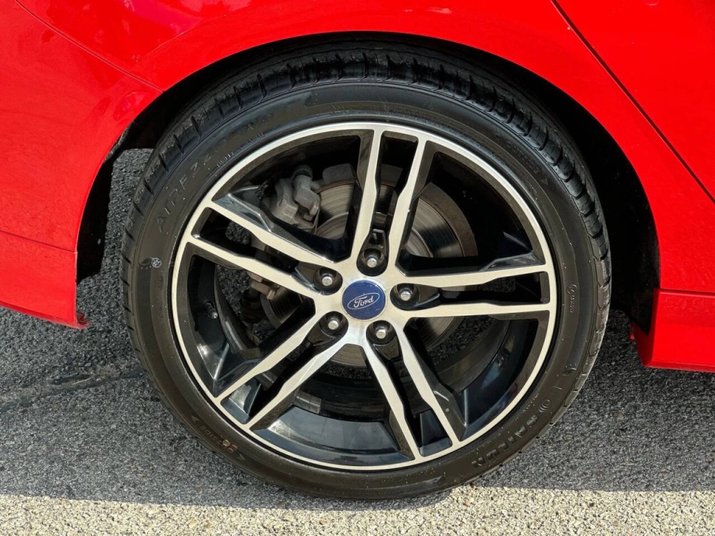 2014 Ford Focus Image 25