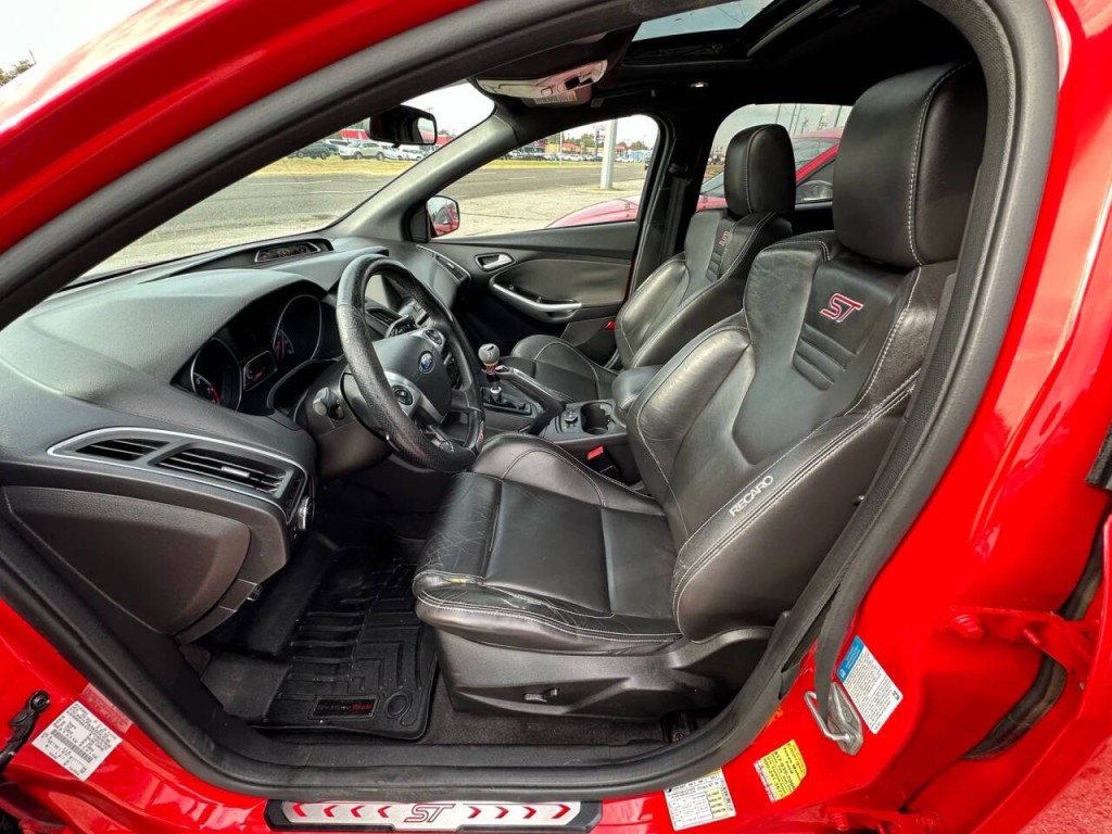 2014 Ford Focus Image 10