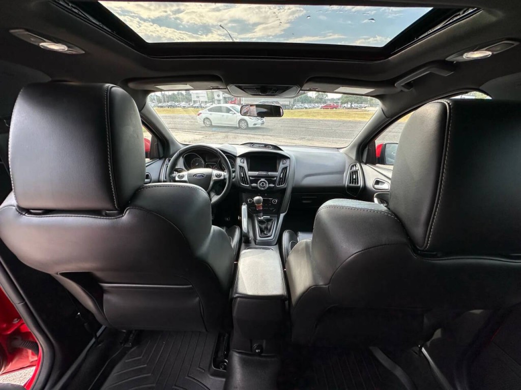 2014 Ford Focus Image 15