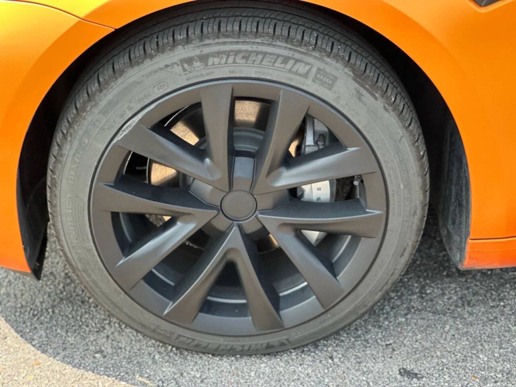 2023 Tesla Model 3 Image 21