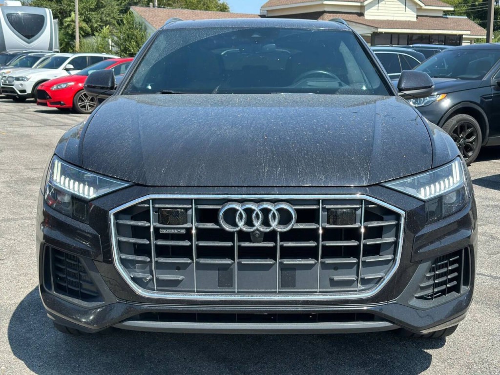 2019 Audi Q8 Image 3