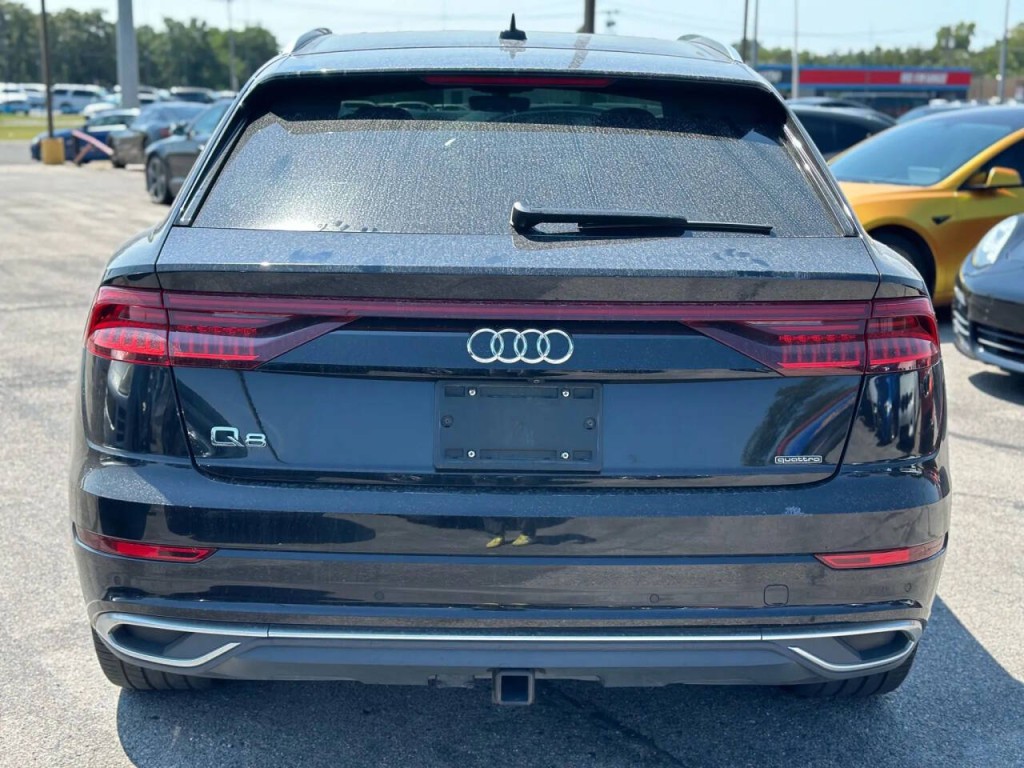 2019 Audi Q8 Image 6