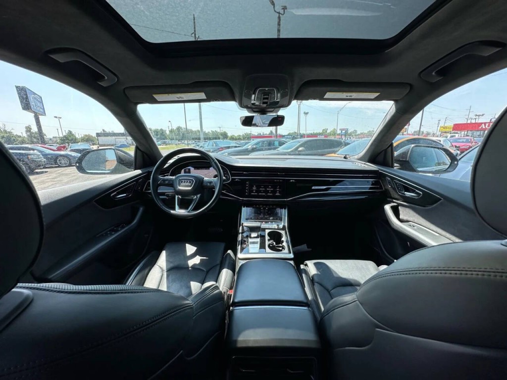 2019 Audi Q8 Image 14