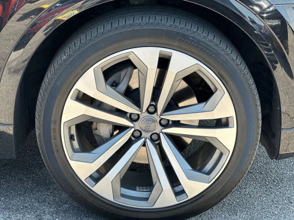 2019 Audi Q8 Image 22