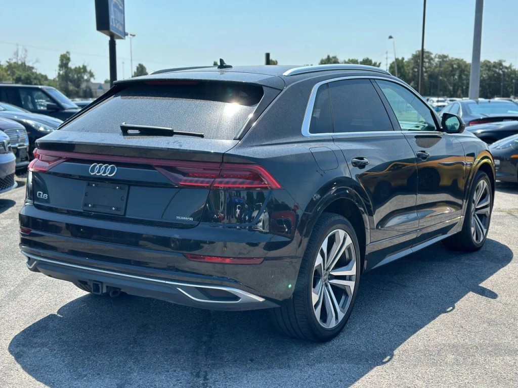 2019 Audi Q8 Image 26