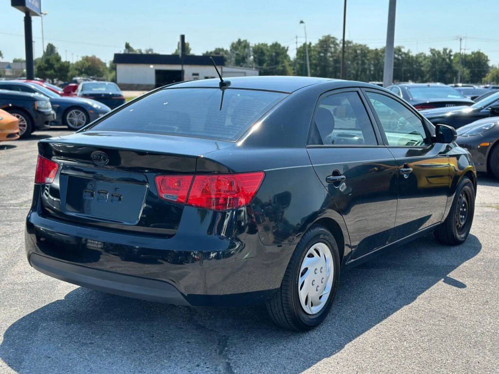 2013 Kia Forte Image 6
