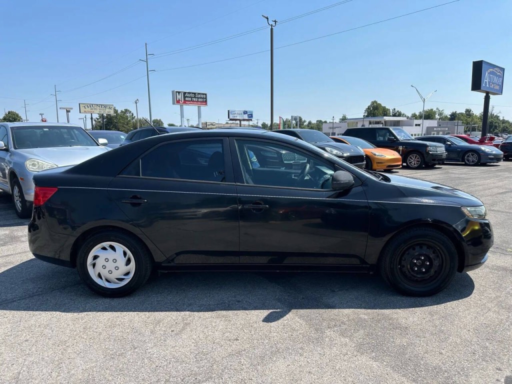 2013 Kia Forte Image 28