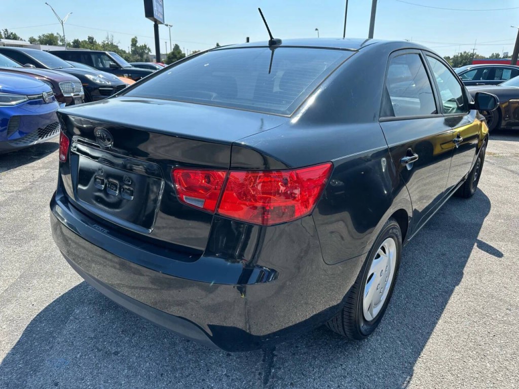 2013 Kia Forte Image 29