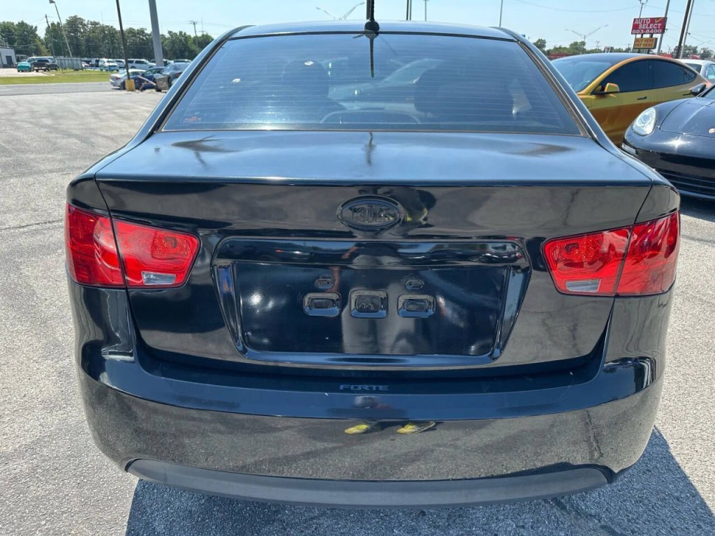 2013 Kia Forte Image 30